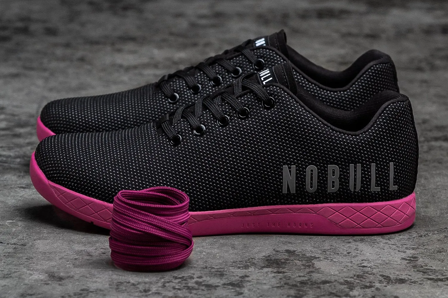 BLACK BERRY TRAINER (MEN'S)
