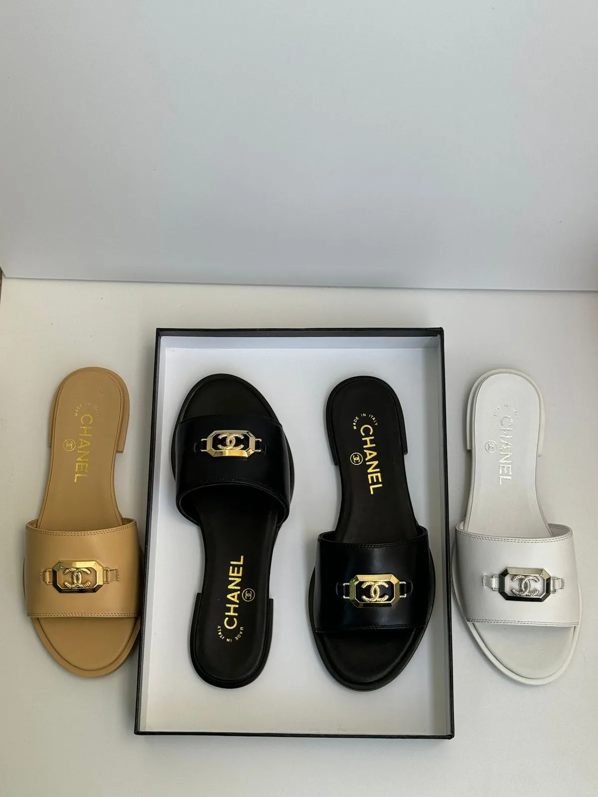 CH Open Toe Plain Formal Style Logo Shoes