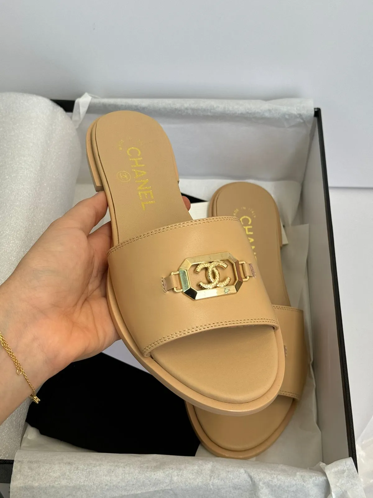 CH Open Toe Plain Formal Style Logo Shoes