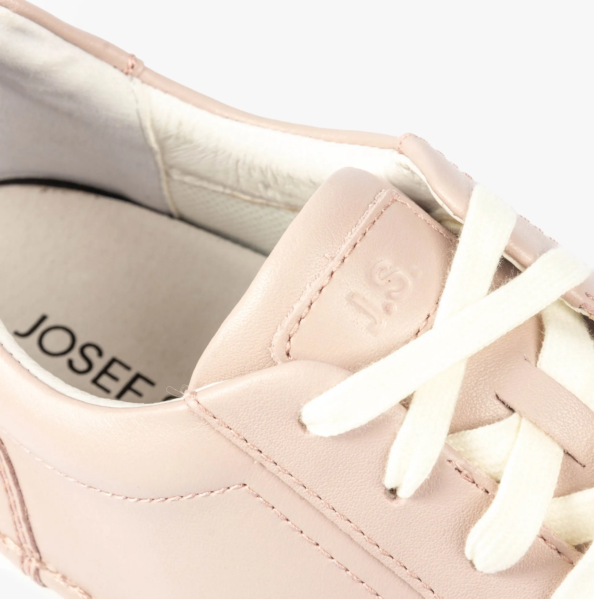 CLAIRE 01 Womens Trainers Mattrosa