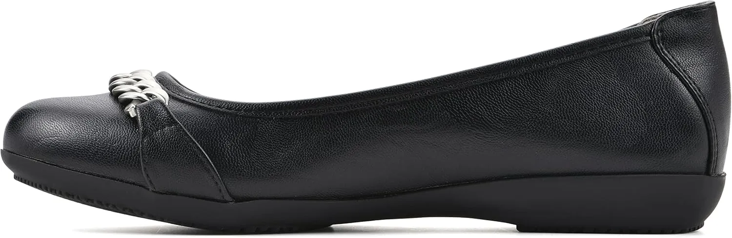 CLIFFS BY WHITE MOUNTAIN Women's Charmed Cushioned Ballet Flat