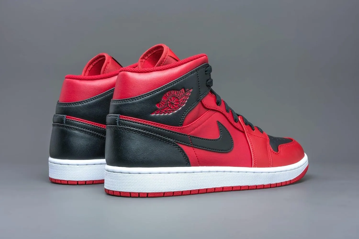 Jordan Mens Jordan 1 Mid 554724 660 Reverse Bred - Size