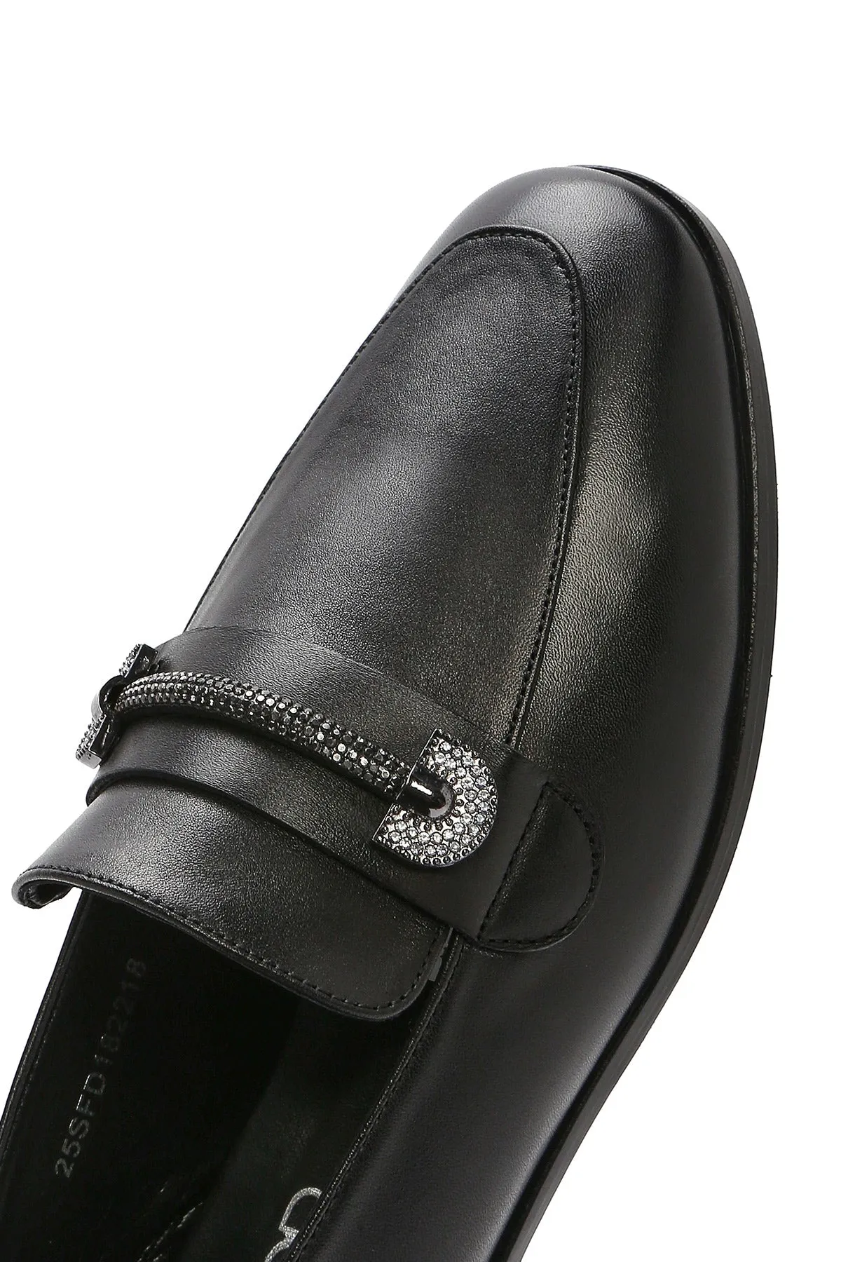 Kadın Siyah Tokalı Deri Maskülen Loafer