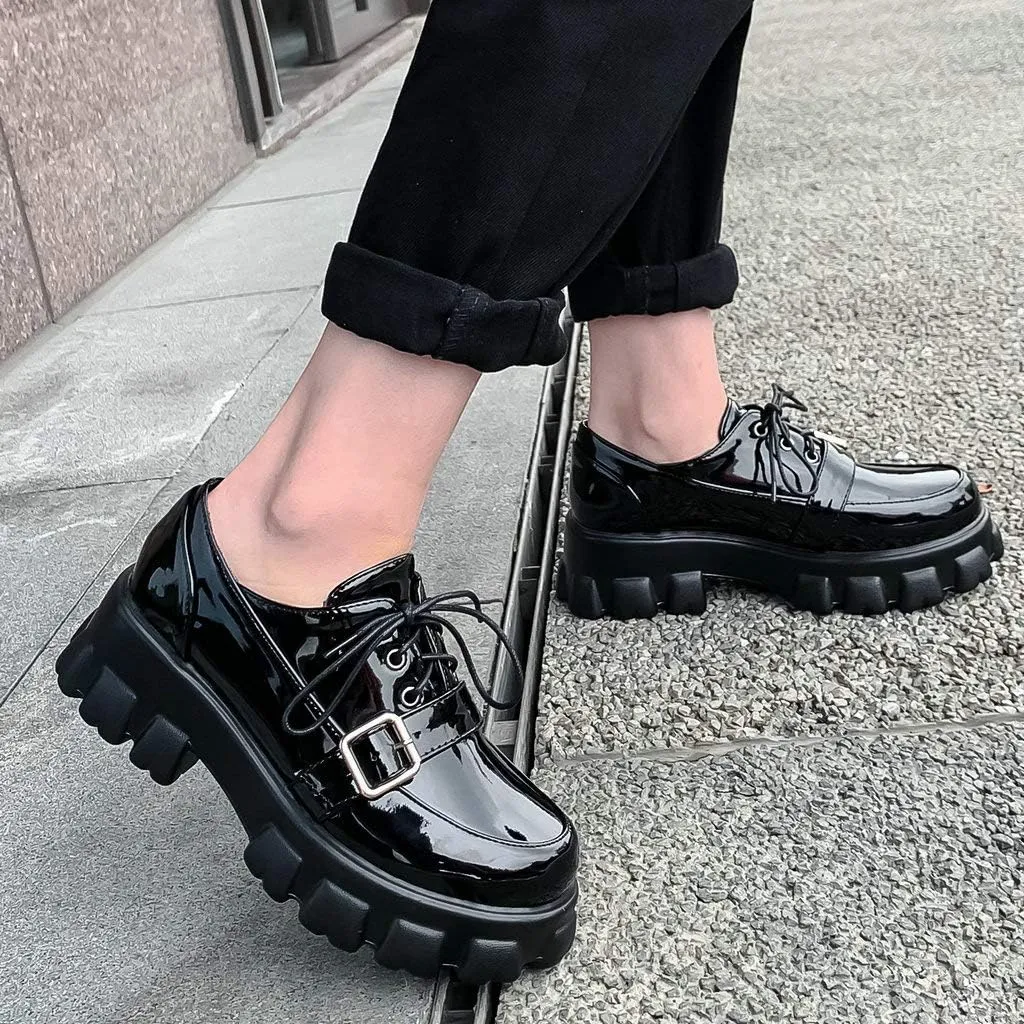 KOKOMOMO Womens Platform Oxford Shoes Chunky Platform Loafers Goth Buckle Shoes