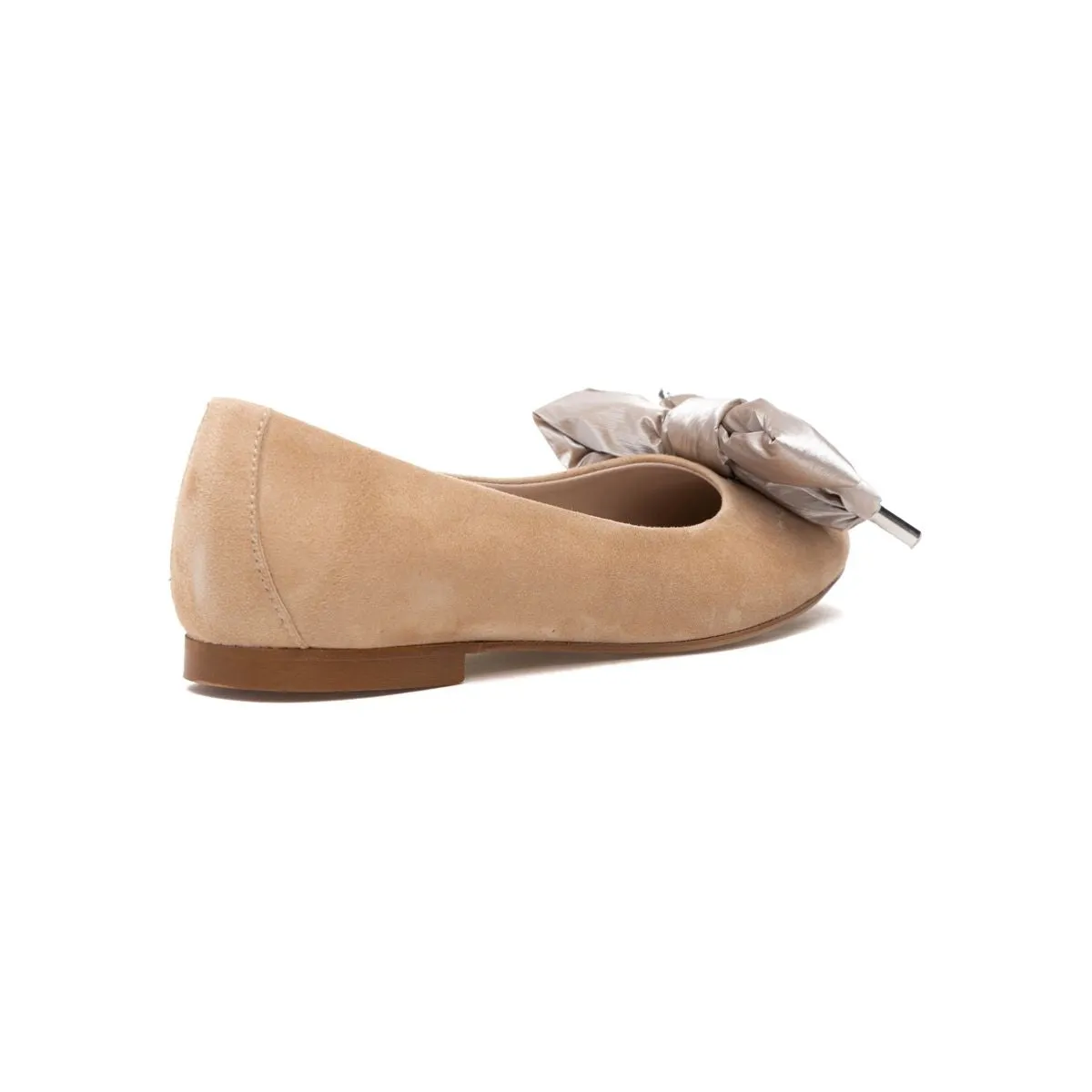 Lana Flat