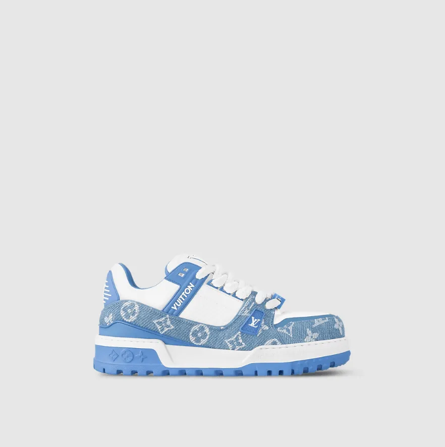 Louis Vuitton ‘LV Trainer Maxi’ Sneakers Light Blue Monogram & White