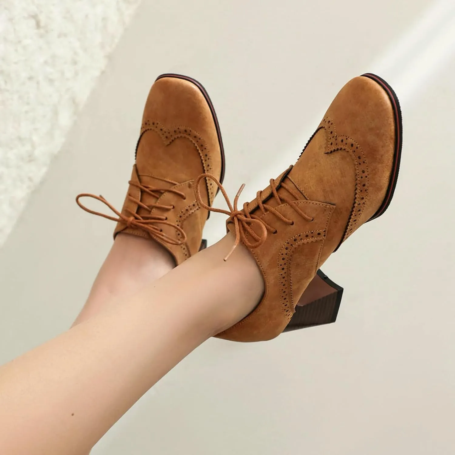 Meefit Women Lace Up Oxford Shoes Perforated Wingtip Shoes Chunky Heel Brogue Shoes,Round Toe Saddle Oxford Shoes