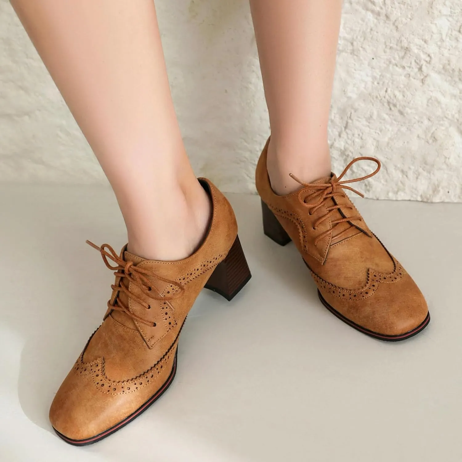 Meefit Women Lace Up Oxford Shoes Perforated Wingtip Shoes Chunky Heel Brogue Shoes,Round Toe Saddle Oxford Shoes