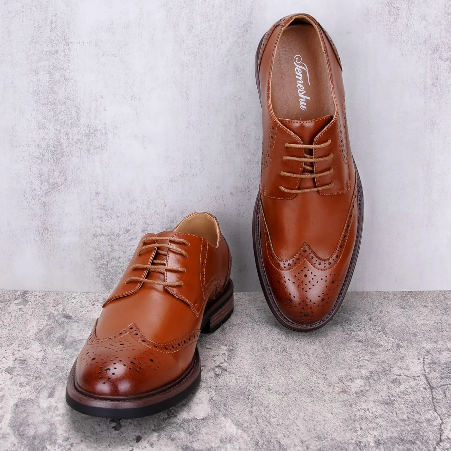Men Wingtip Oxford Shoes Formal Classic Lace-up Dress Shoes DS20