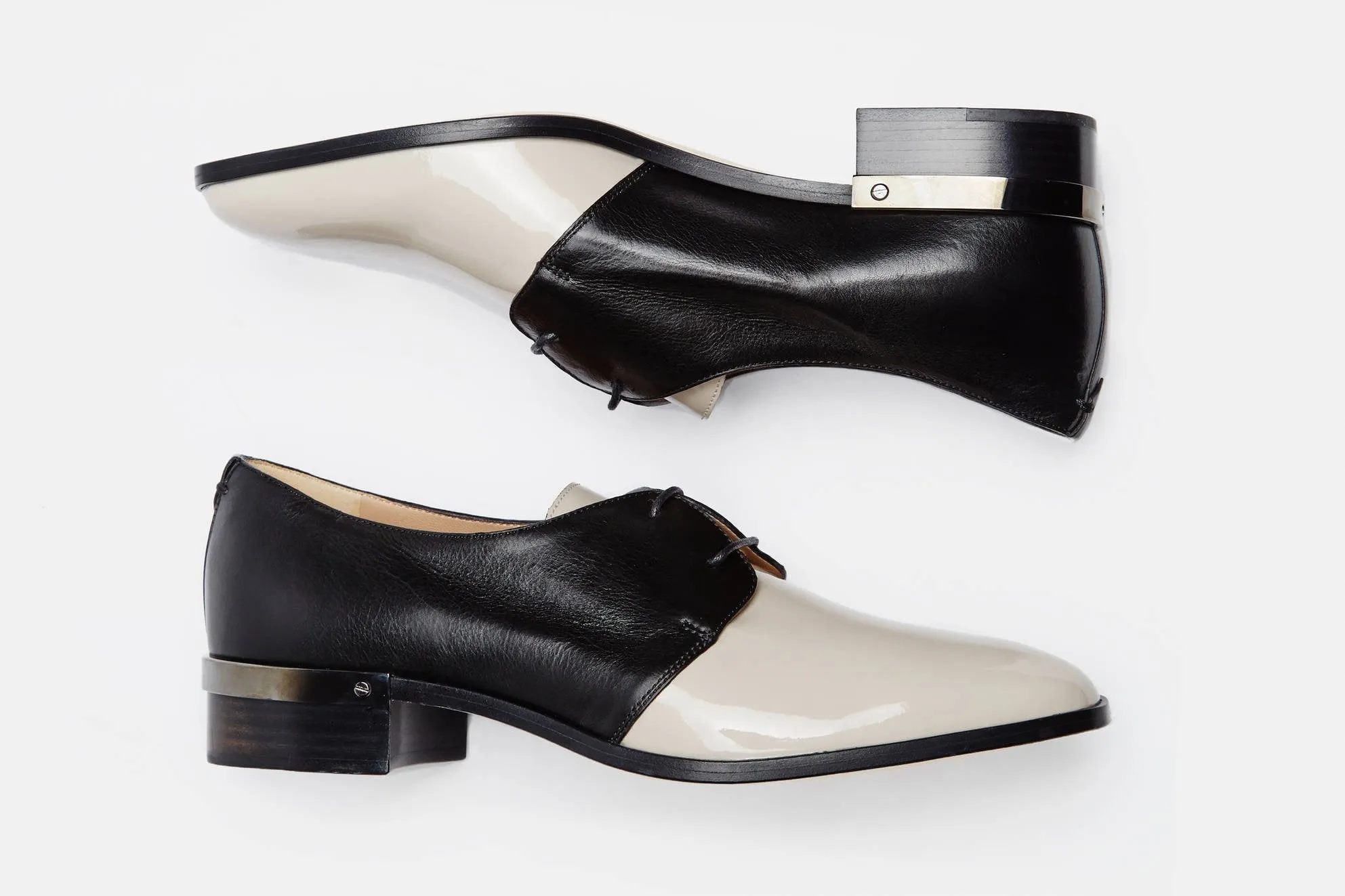 Nappa/Patent Leather Flat Oxford - Nude Black