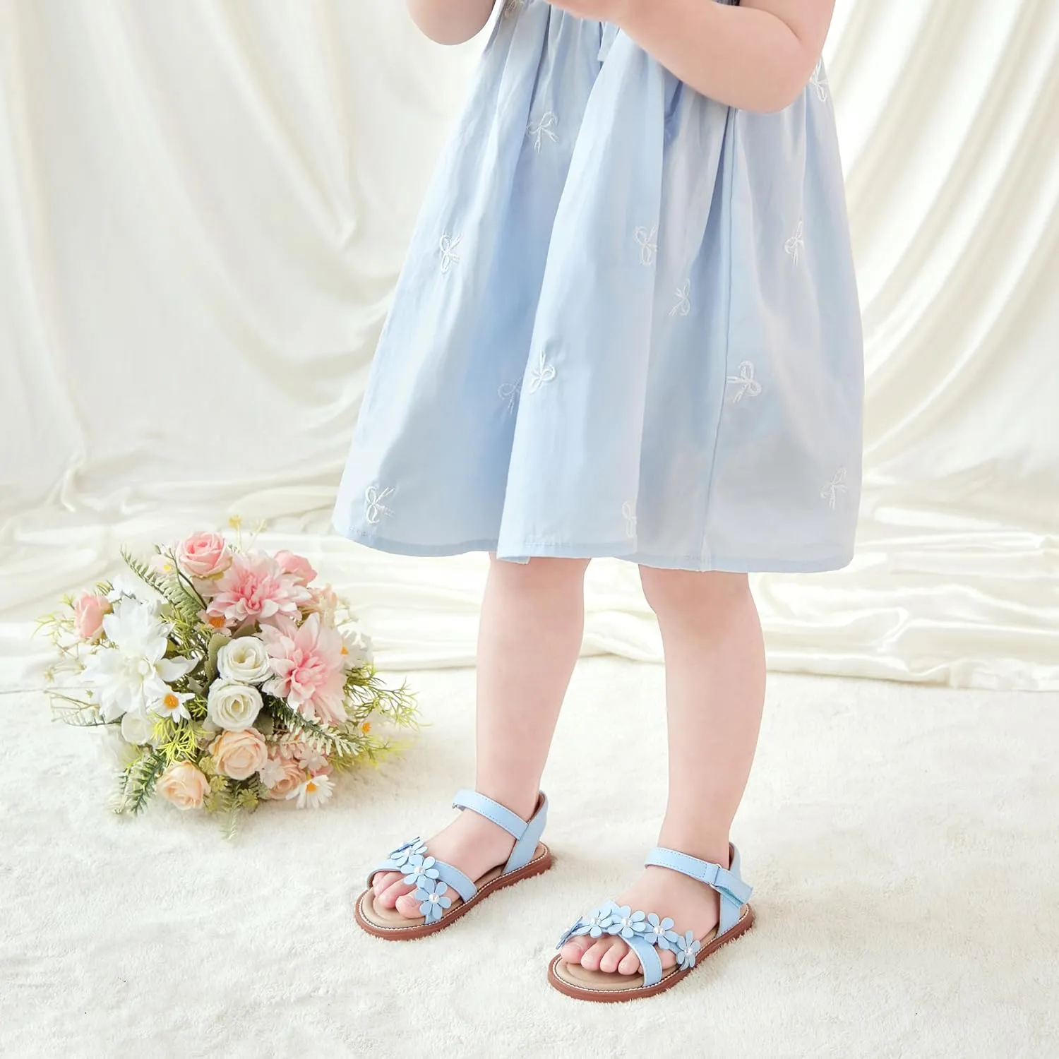 Otter MOMO Girls Open Toe Princess Flat Sandals with Comfort Sole Summer Sandals