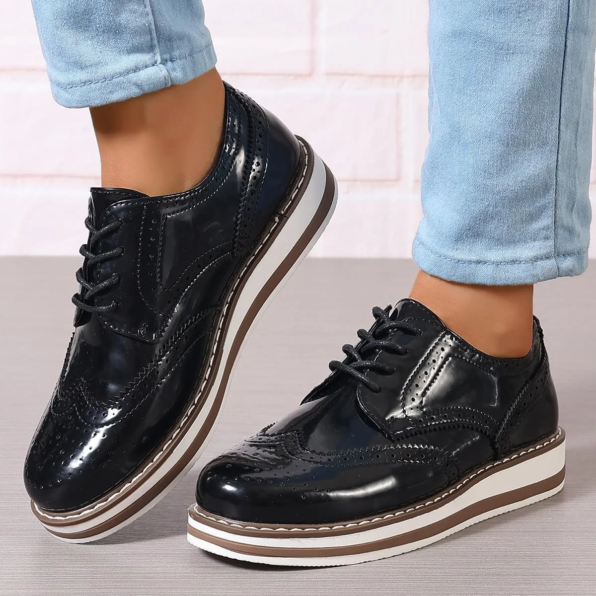 Oxford Shoes for Women Platform Lace Up Wingtips Brogues Round Toe Business Dress Shoes