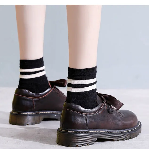 Round Toe Retro Ribbon Lace Up Oxford Shoes - Flats