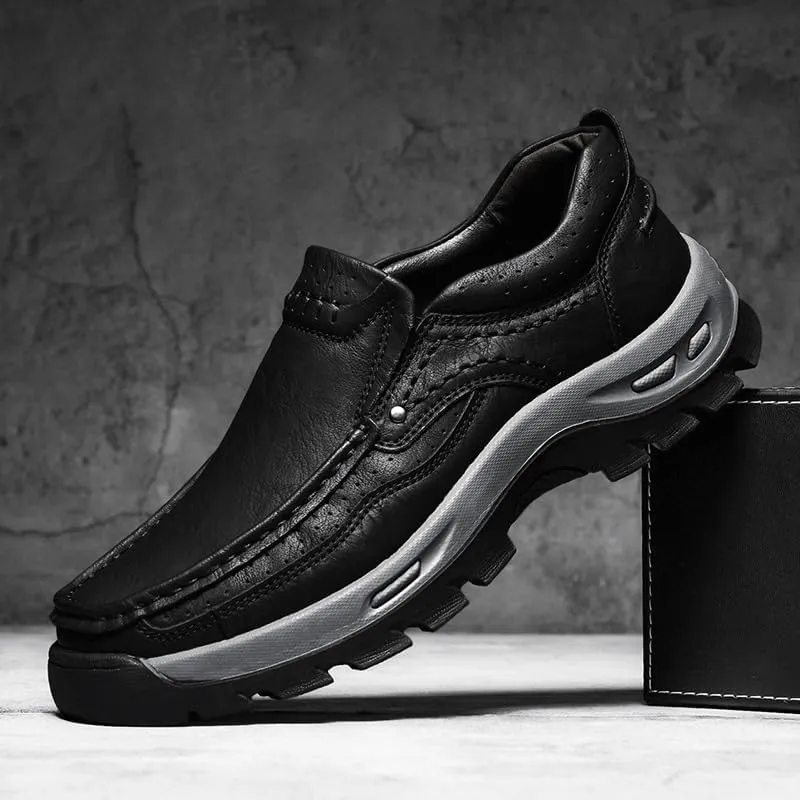 Shoes Men's Outdoor Slip-on Loafers Low-top Round-Toe Thick-Soled Oxford Shoes for Traveling Driving Mountaineering Men Versatile Comfortable Shoes