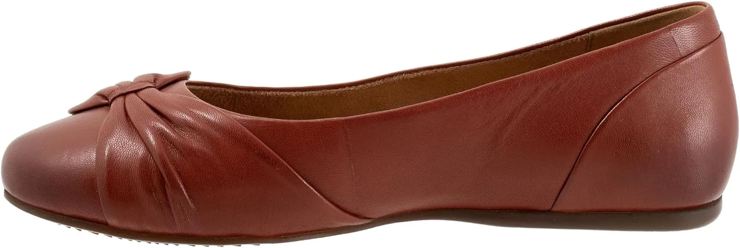 SoftWalk Women's Sofia Loafer Flat