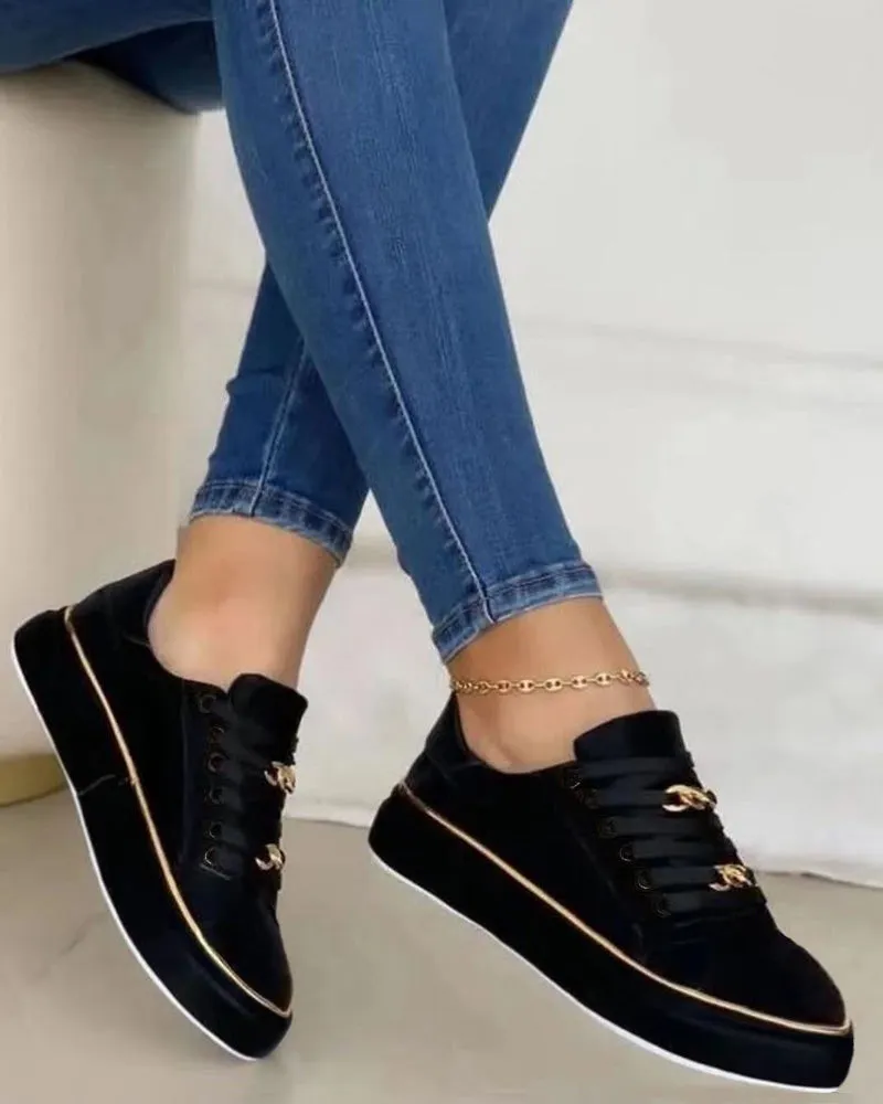 Trendy and supportive orthopedic Sneakers 