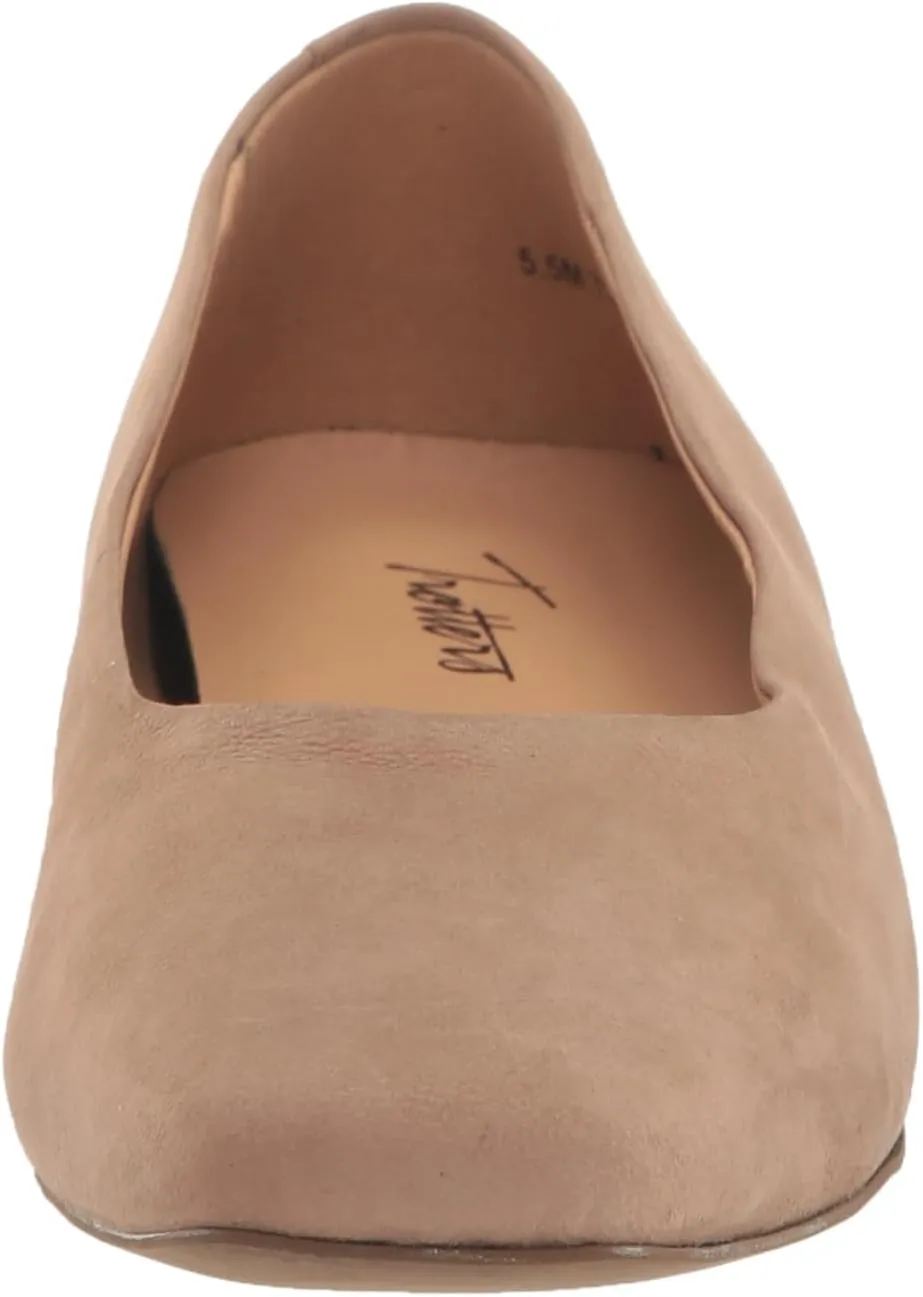 Trotters Women's Honor Ballet Flat