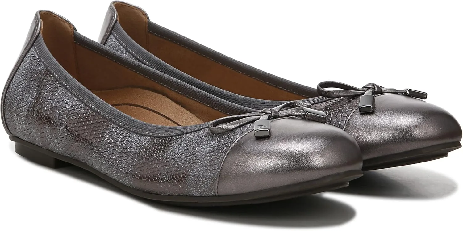 Vionic Women's Minna Flat