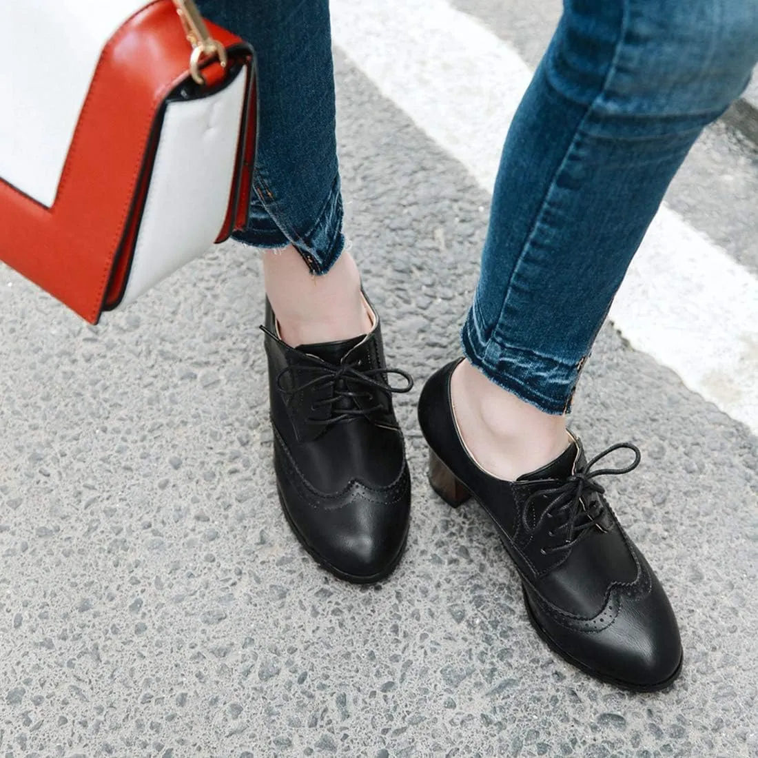 VOKLIN Women's Lace Up Wingtip Pump Oxfords Brogues Perforated Chunky Block High Heels Vintage Dress Shoes