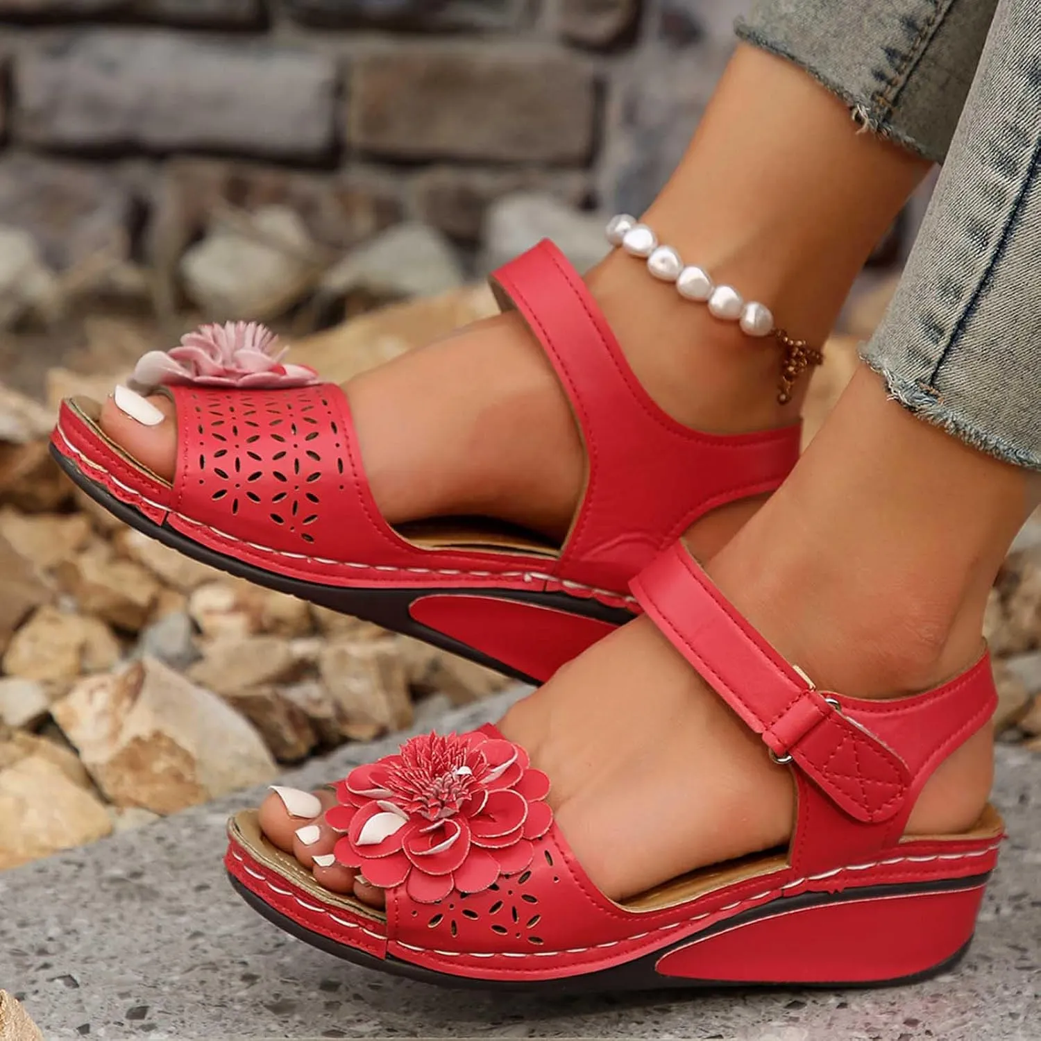 Women Flat Sandals 2024 Fashion Flatform Ankle Buckle Criss Cross Band Straps Sandals Shoes