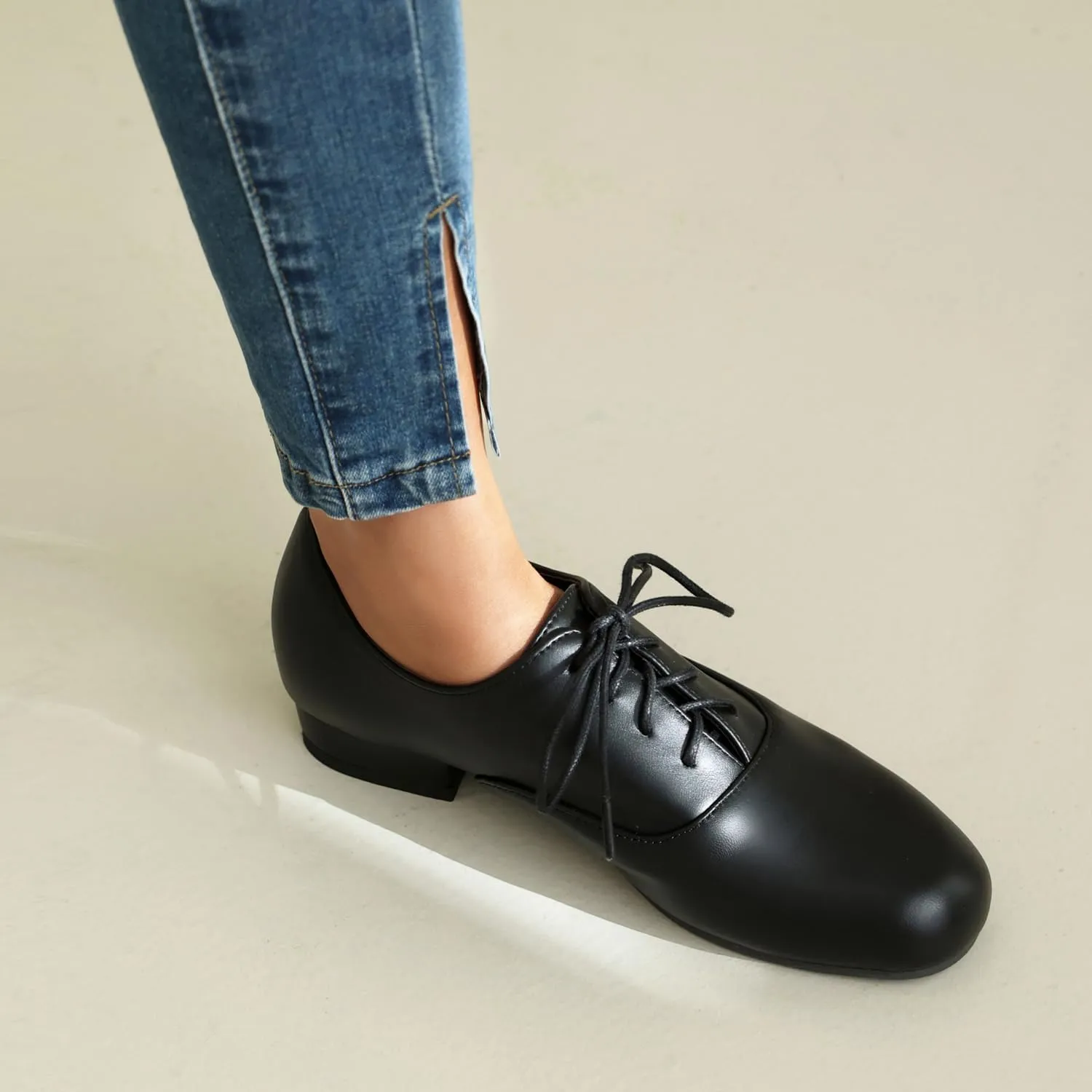 Women's Casual Dress Oxford Shoes, Vintage Brogue Saddle Oxfords, Wingtip Round Toe Lace up Shoes