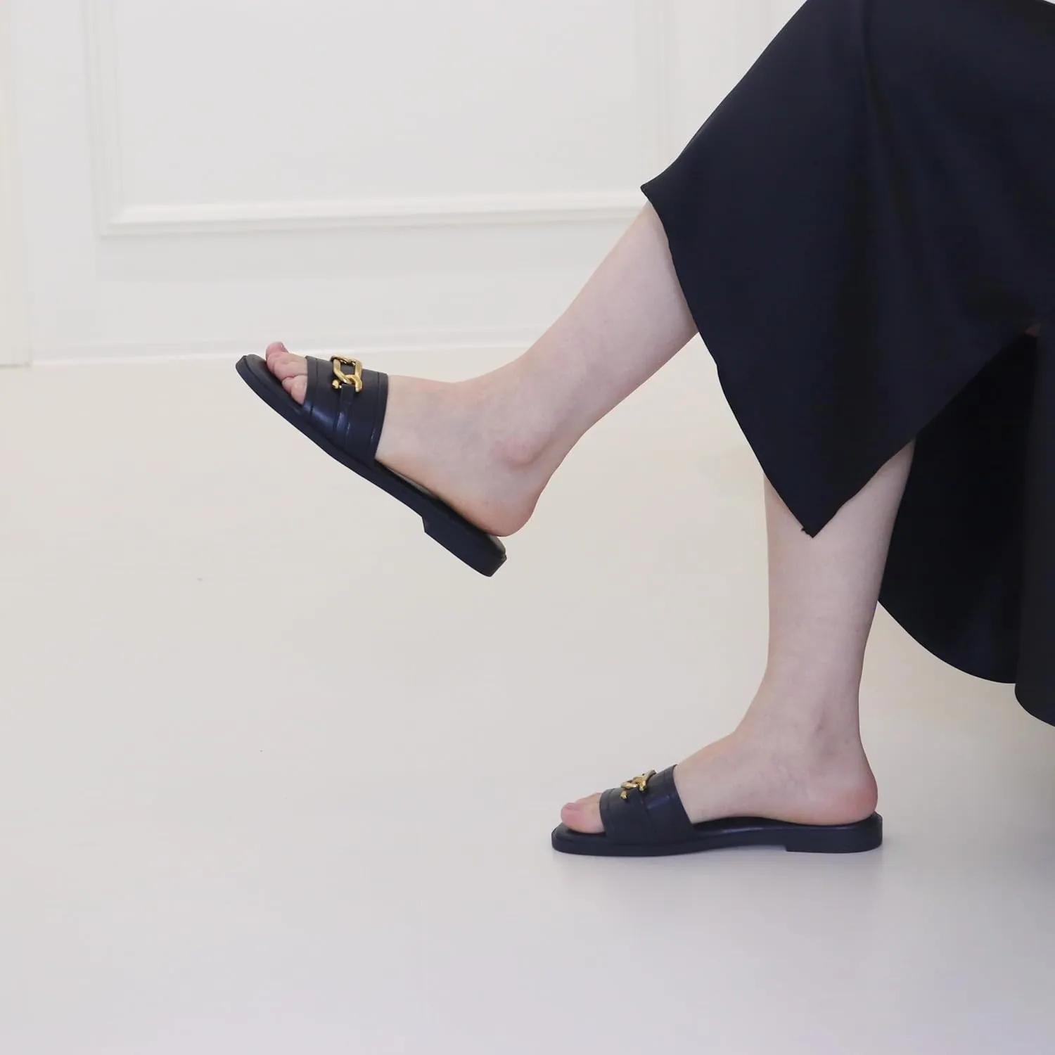 Womens Flat Sandals Round Open Toe Slip On Leather Slides for Summer