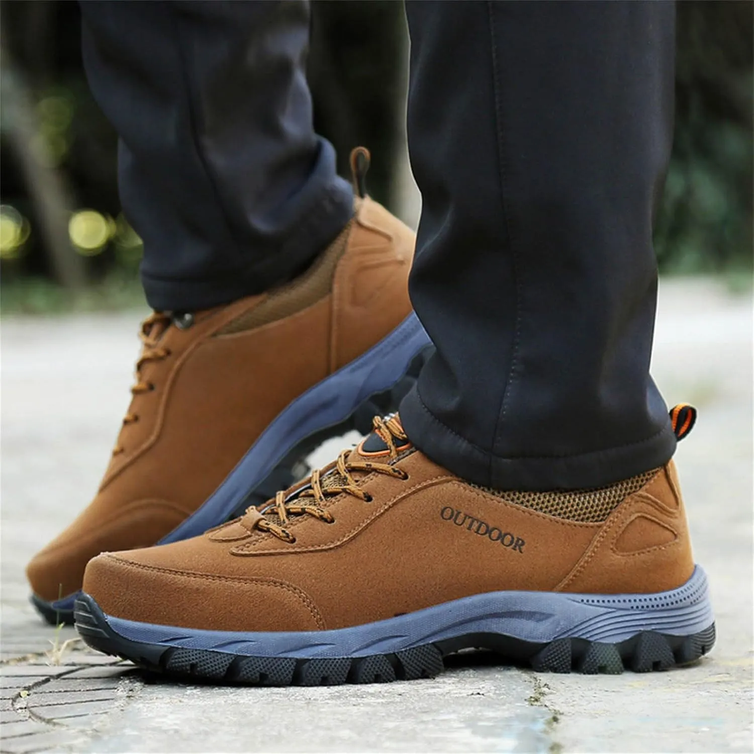 Workout Athletic Sport Shoes for Men Solid Thick Sole Hiking Shoes Comfortable Lace Up Outdoor Sneaker for Men